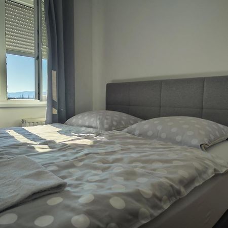 טרביניה Apartman Srna מראה חיצוני תמונה